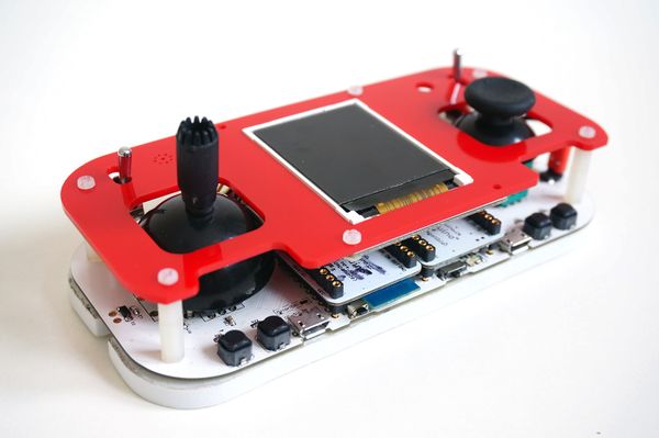 600px-Microduino_Joypad_BT.jpg