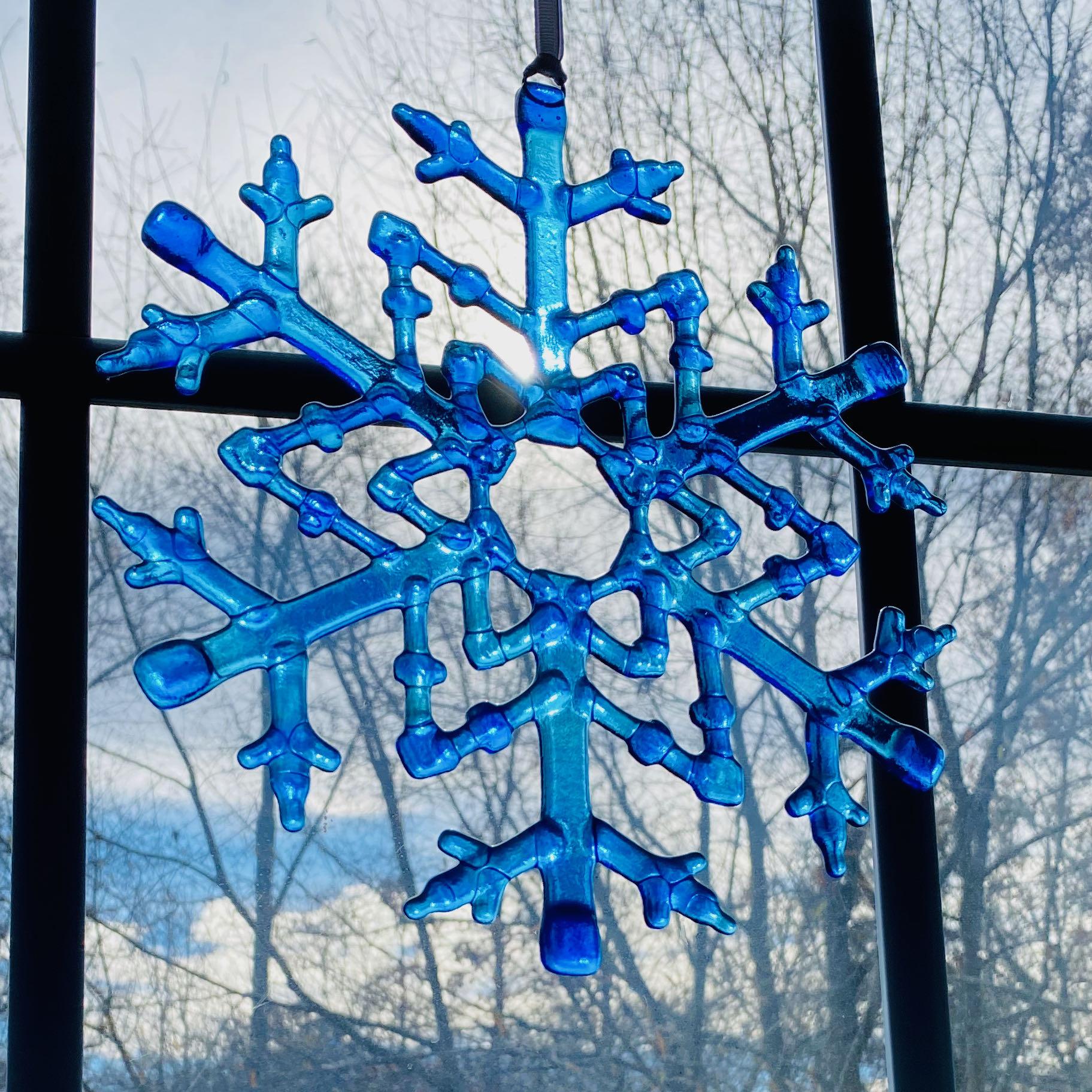 7 finished 5 fused glass snowflake diy tutorial how to sharon warren glass.jpeg