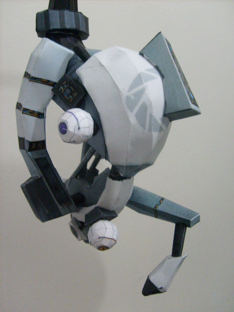 76-douglas-oliveira-glados-papercraft.jpg.jpeg