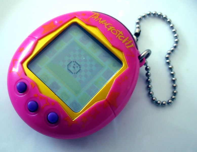 778px-Tamagotchi_0124_ubt.jpeg