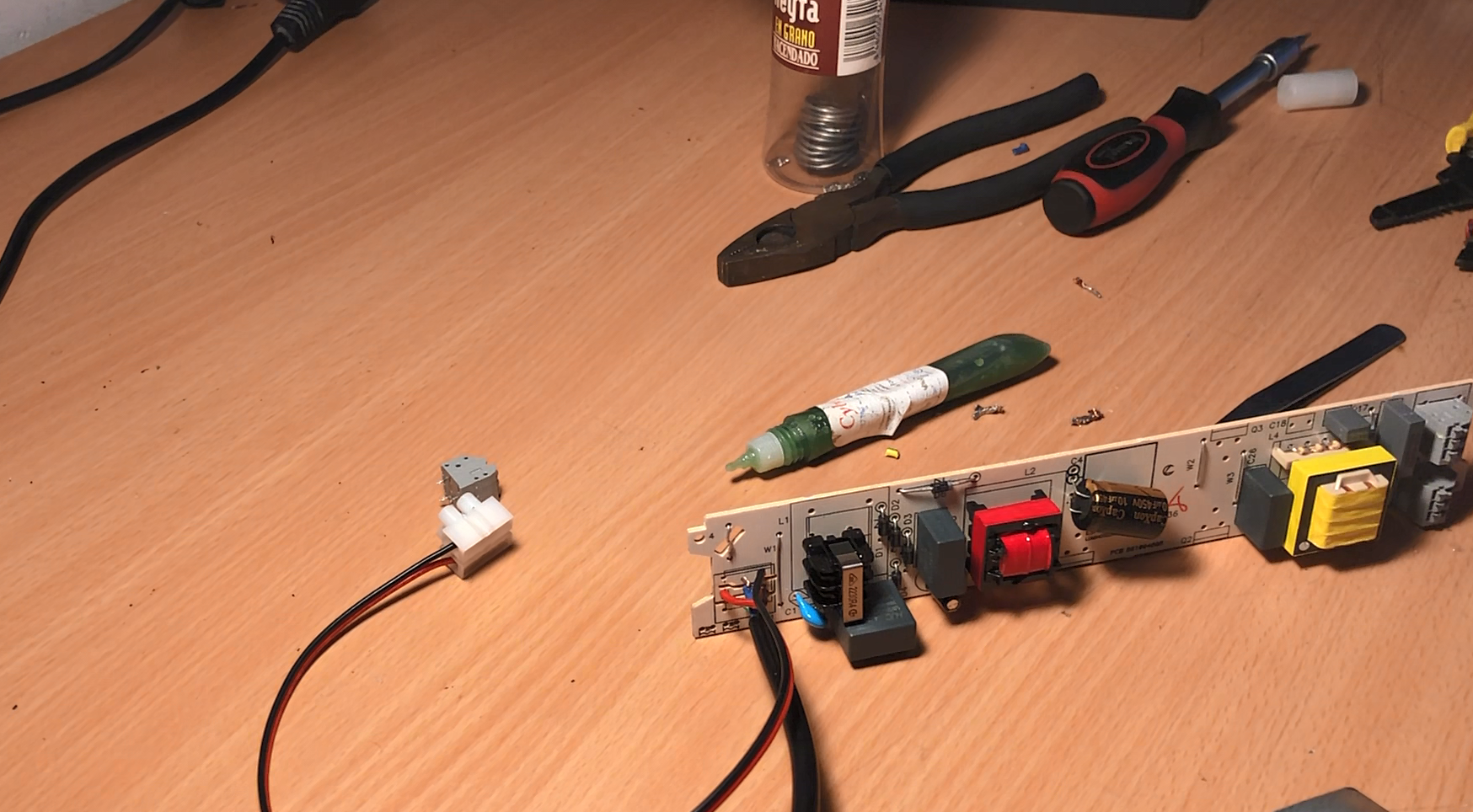 8. Balast Soldering .png