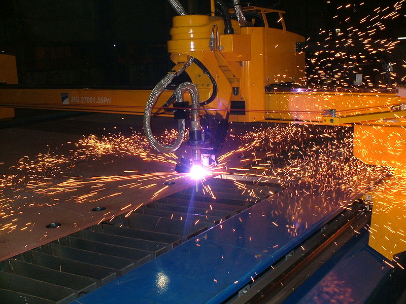 800px-Cnc_plasma_cutting.jpg