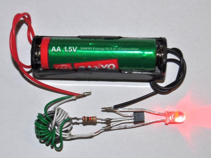 800px-Conventional_Joule_Thief_with_red_LED.jpg