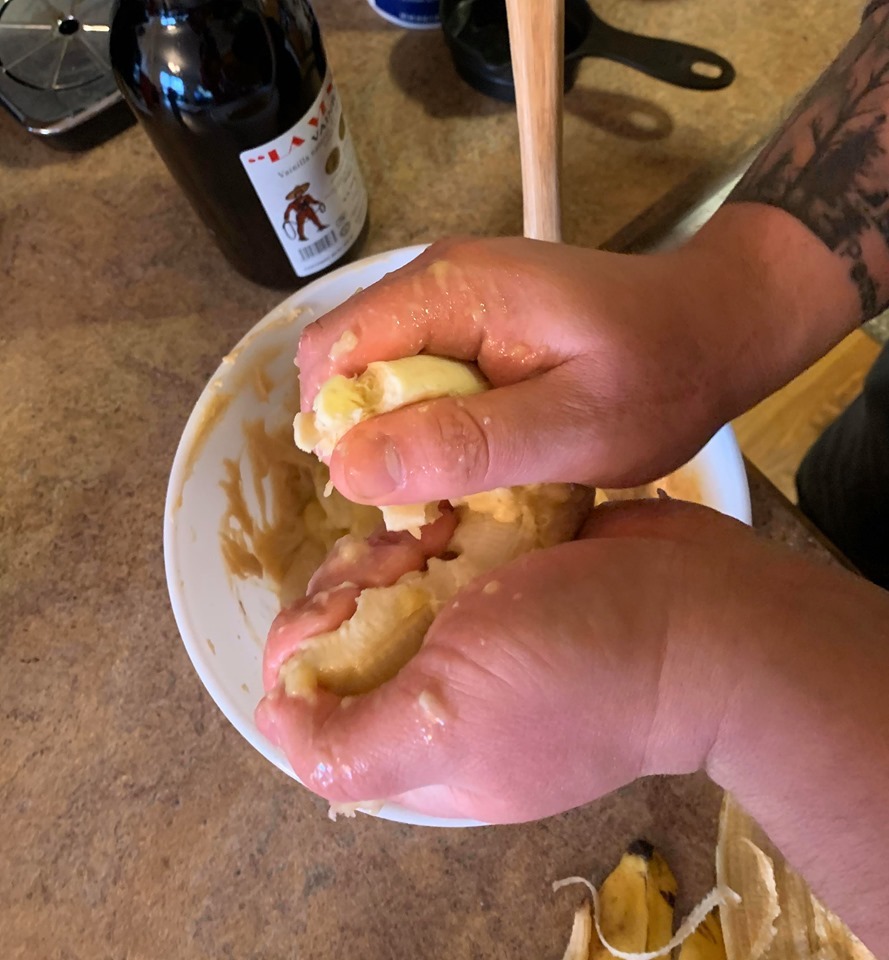 91272819_1238557299667306_6956551614433853440_n.jpg