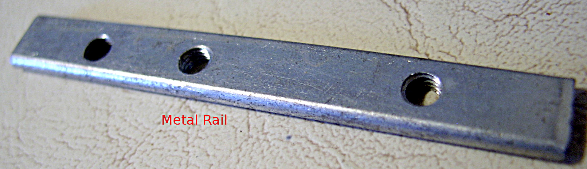 99.02.metal-rail.jpg