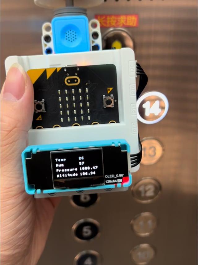 A DIY desktop thermohygrometer