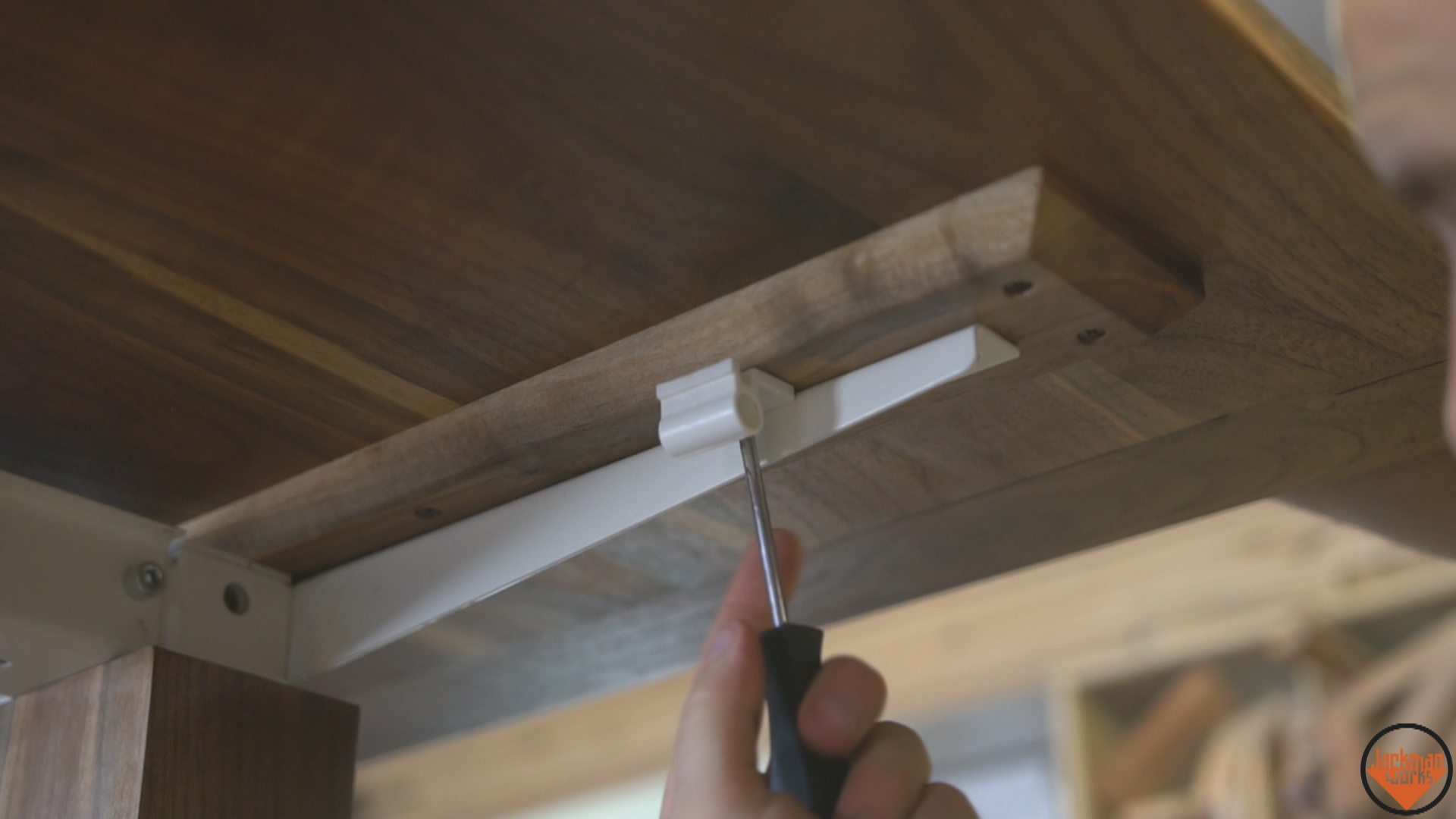 Adjustable Height Sit Stand Walnut Desk 40.jpg