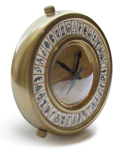 Alethiometer_standing_425.jpg