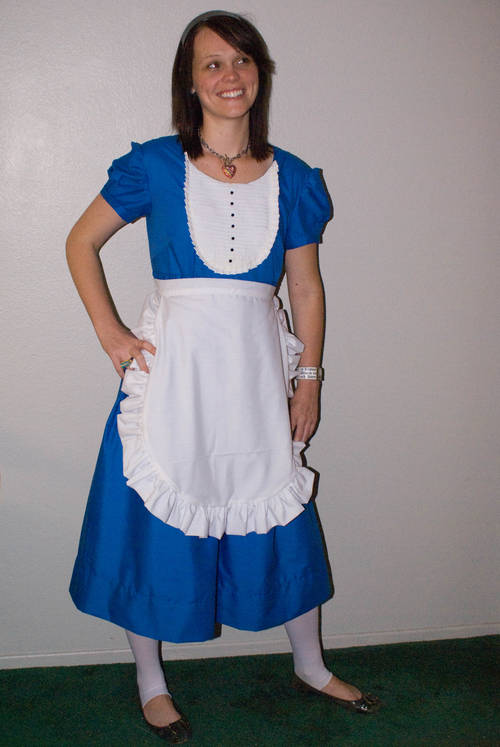 Alice dress w.apron.jpg