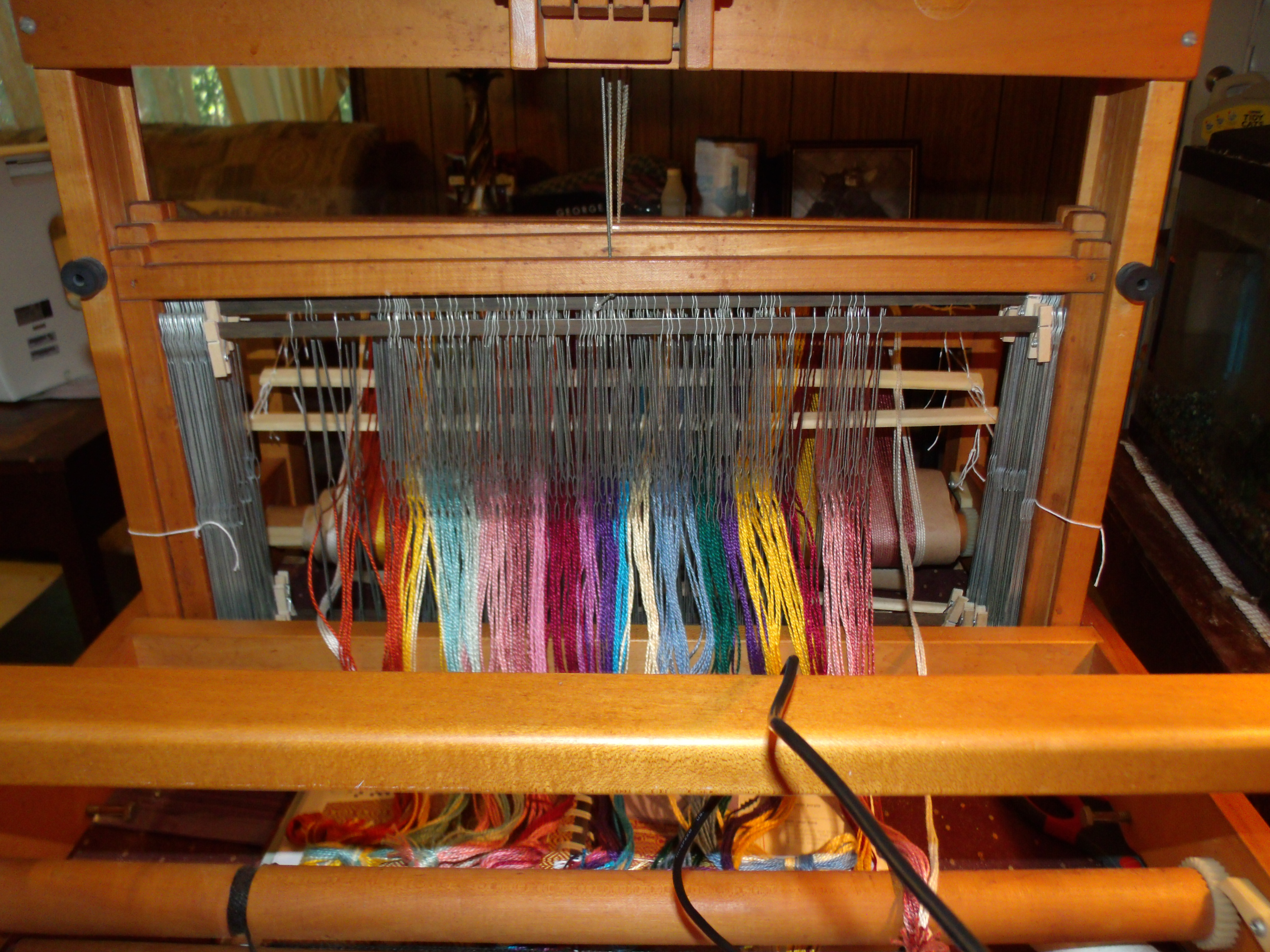 All heddles threaded.JPG