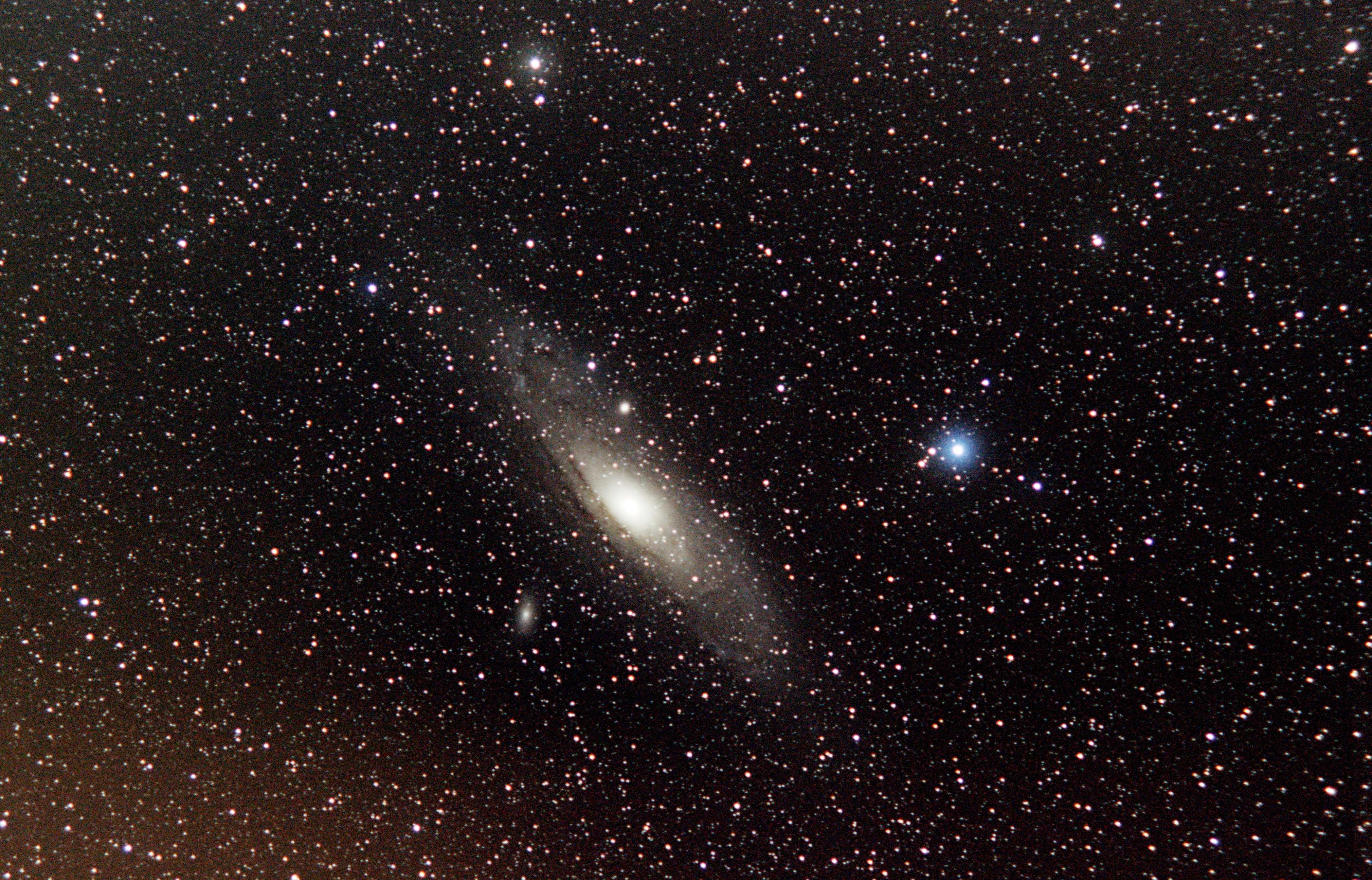 Andromeda mehrere N&auml;chte 57lightsISO800.60s-min.jpg