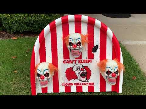 Animated Clown Sign