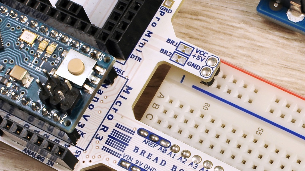 ArduShield_power supply_on_BreadBoard_1_s.jpg