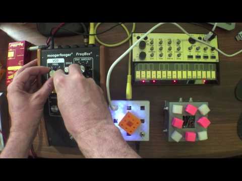 Arduino Synth Arpegiator + Moog FreqBox