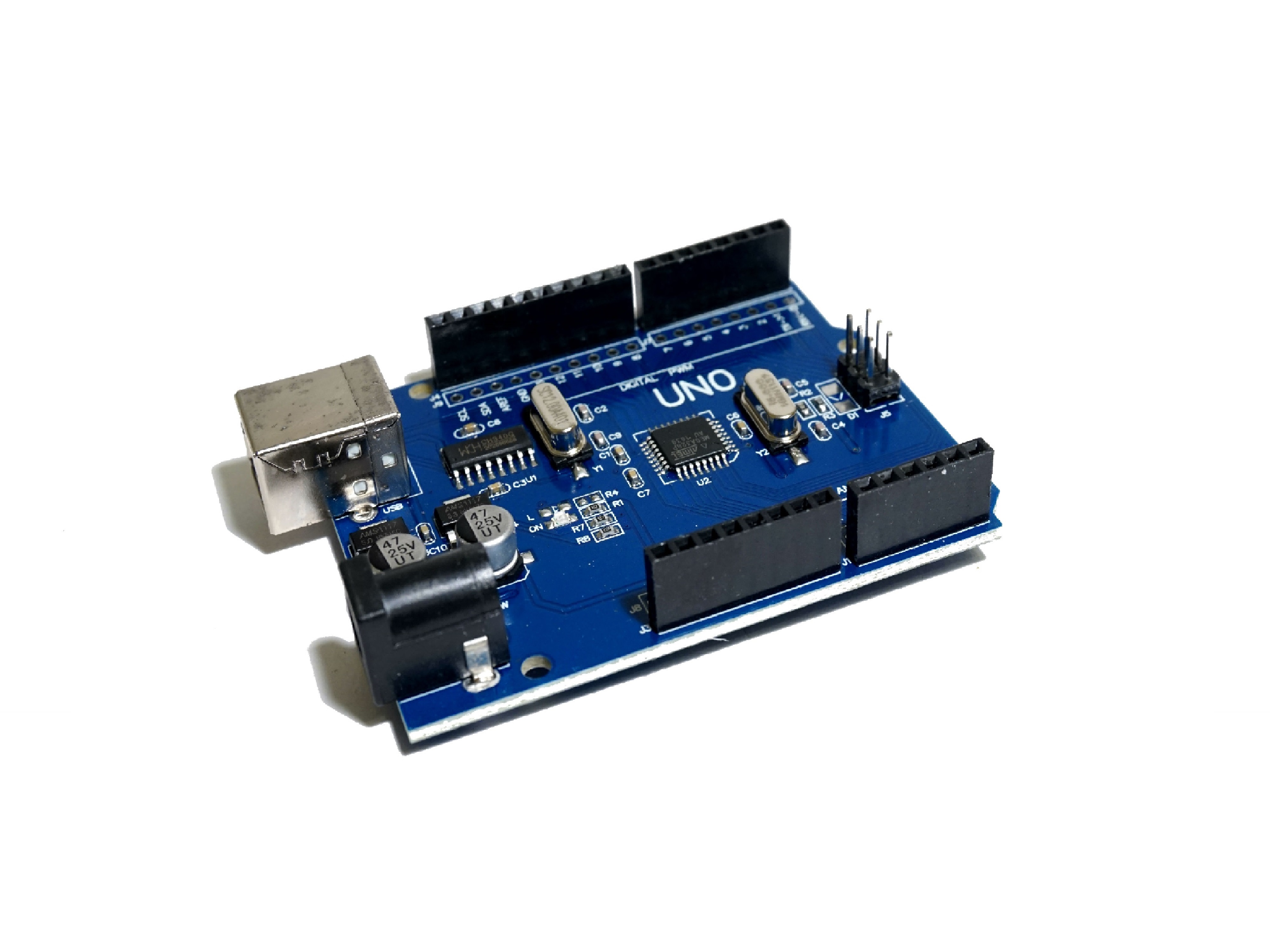 Arduino Uno with white background.jpg