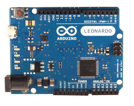 ArduinoLeonardoFront_2_450px.jpg