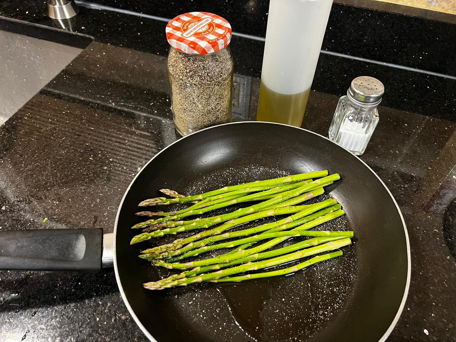 Asparagus on Pan 2.jpeg