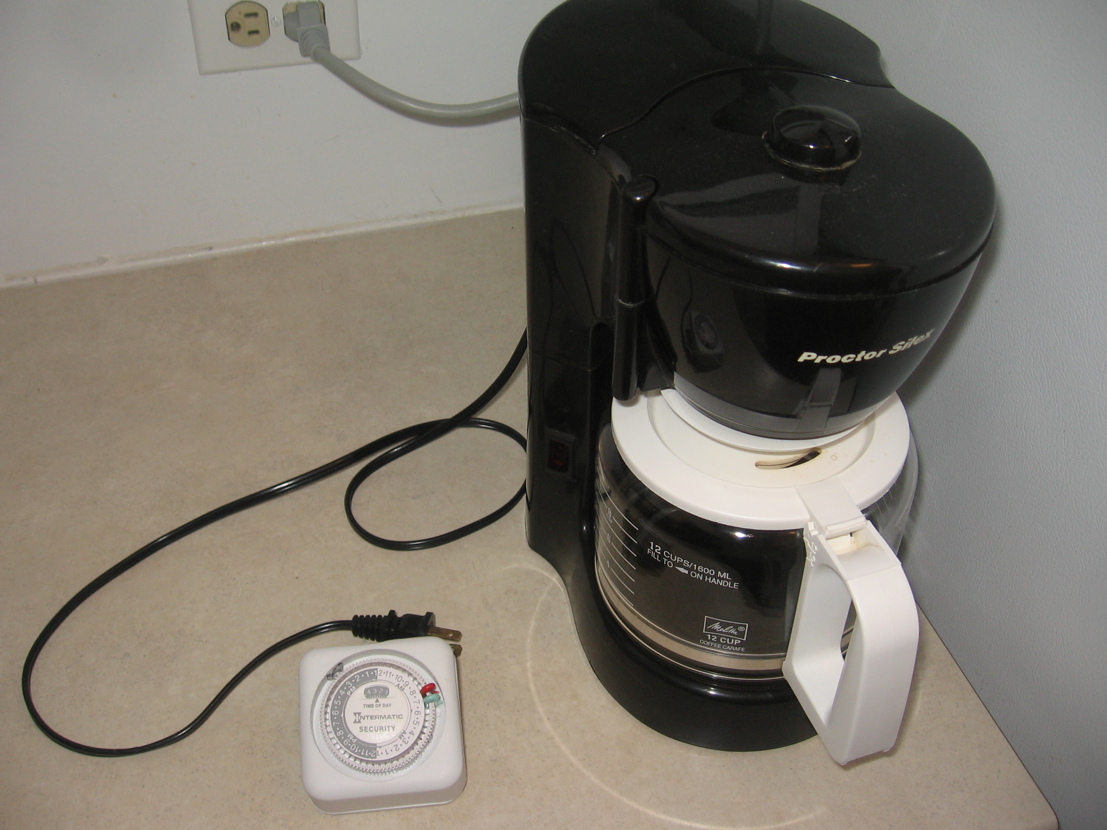 Automatic Coffee Maker 002.JPG