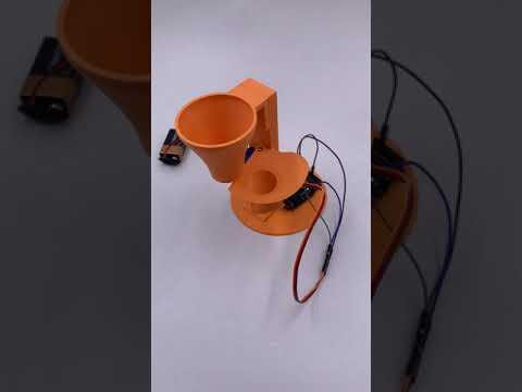 Automatic dog feeder