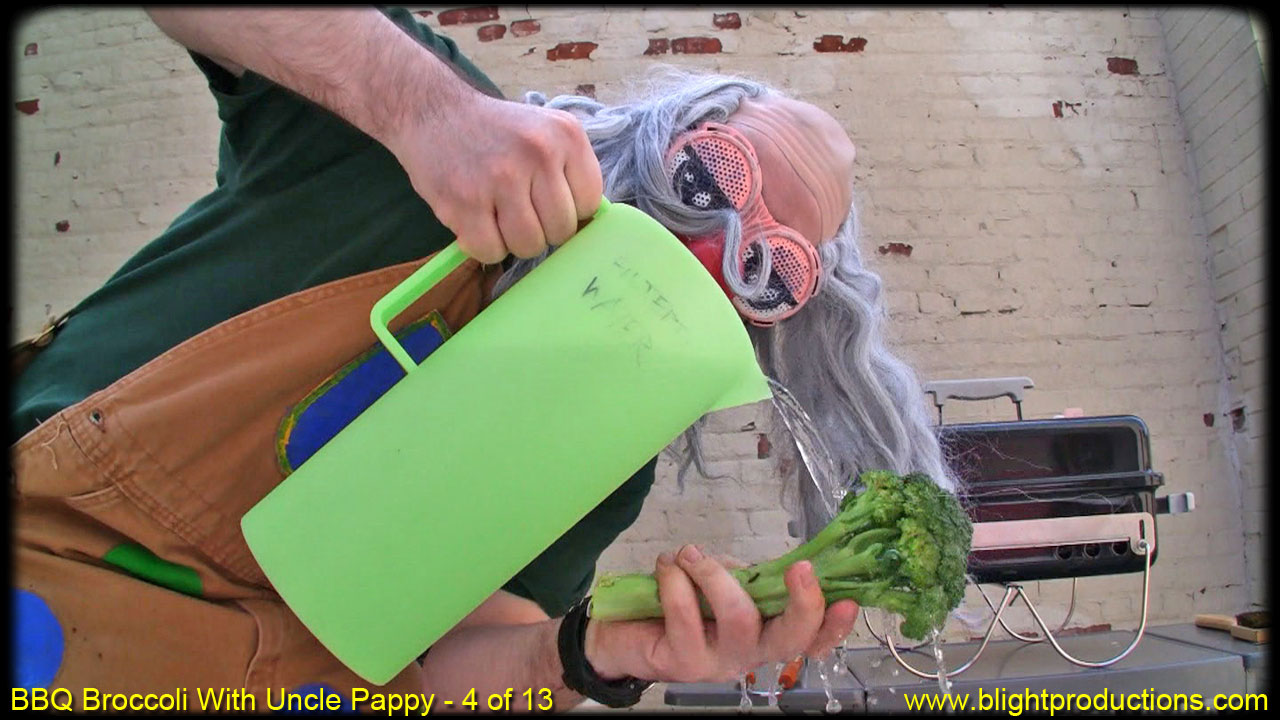 BBQ-Broccoli-With-Uncle-Pappy-04.jpg