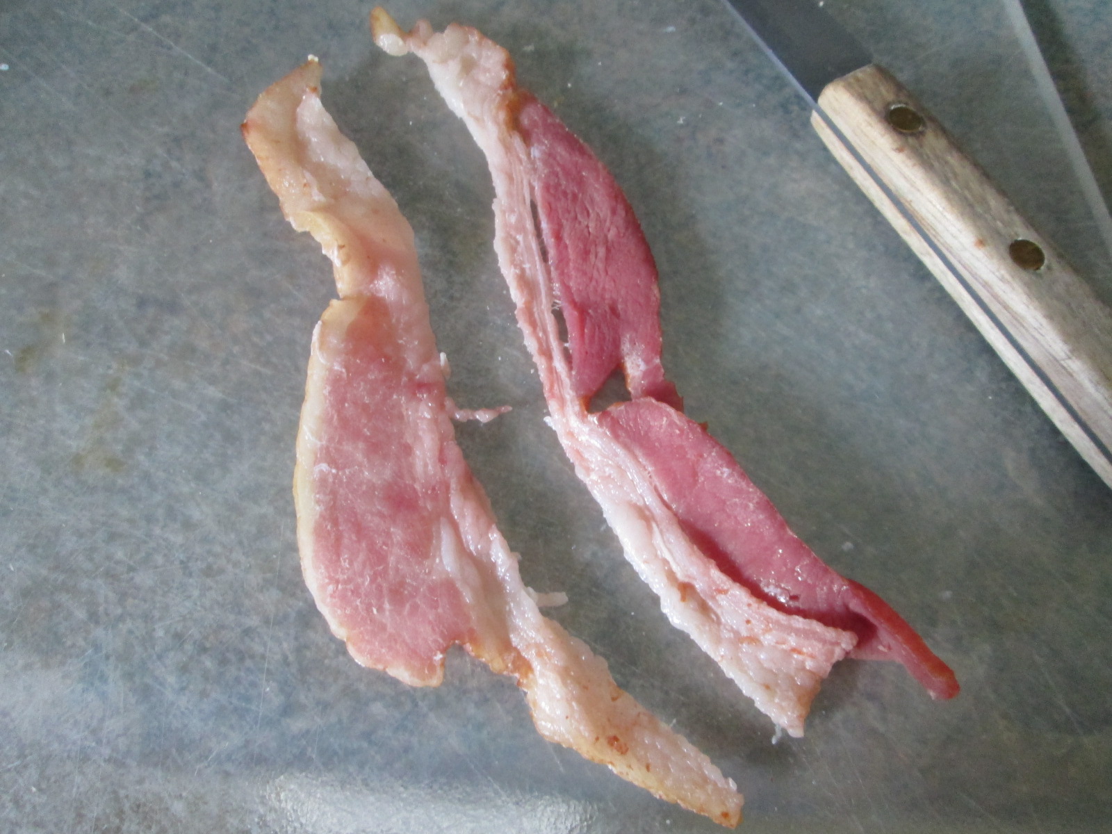 Bacon Cin Rolls 10.JPG