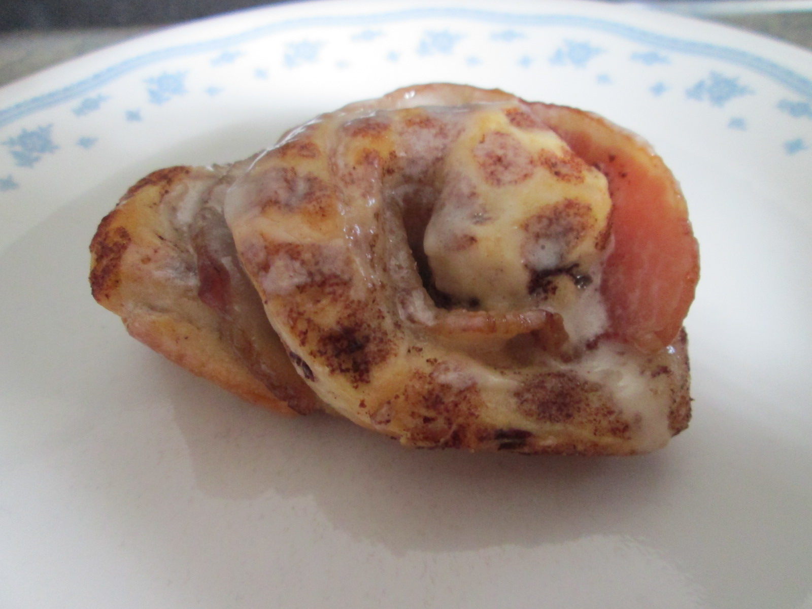 Bacon Cin Rolls 15.JPG