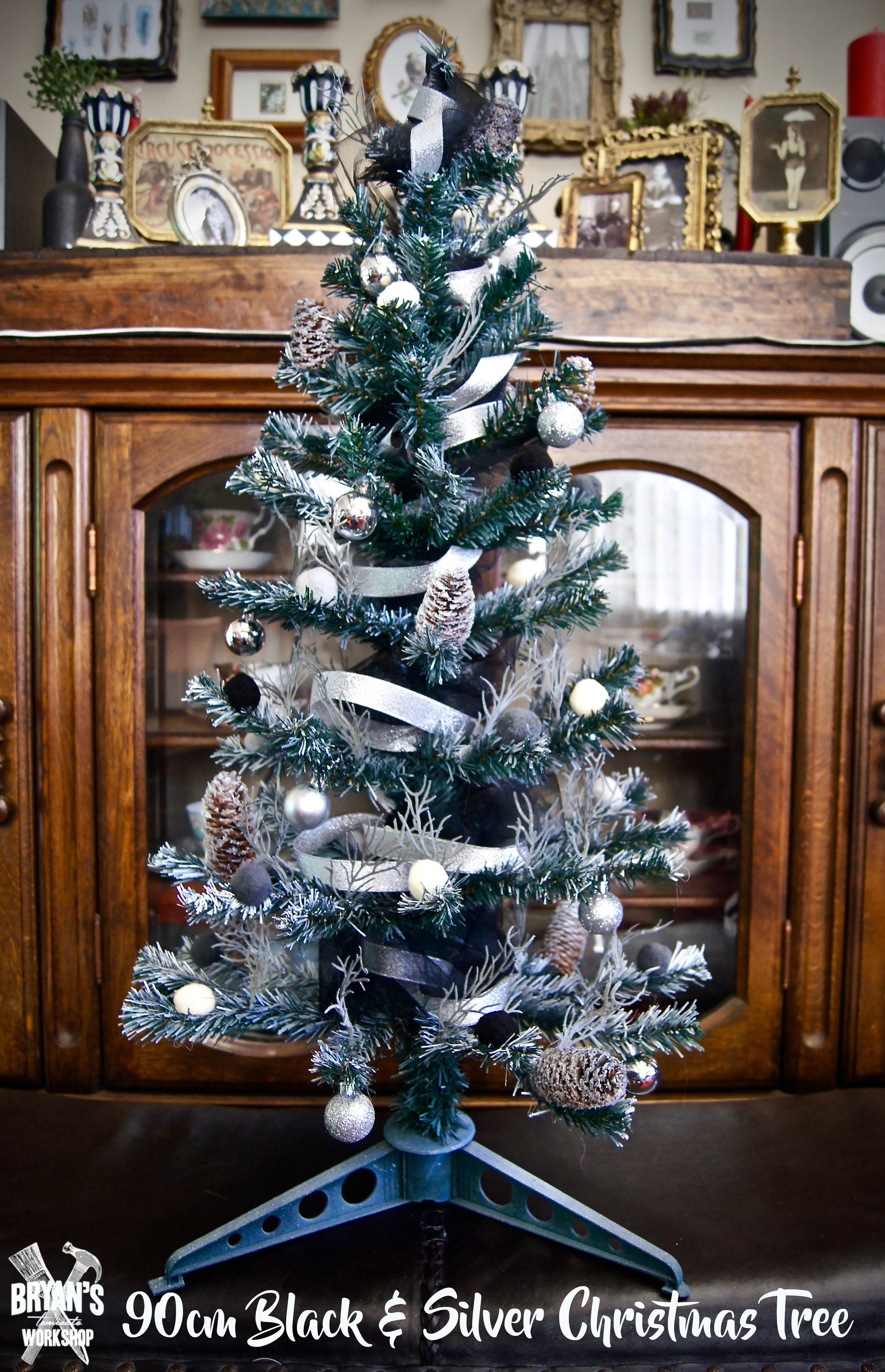BandSchristmastree.jpg