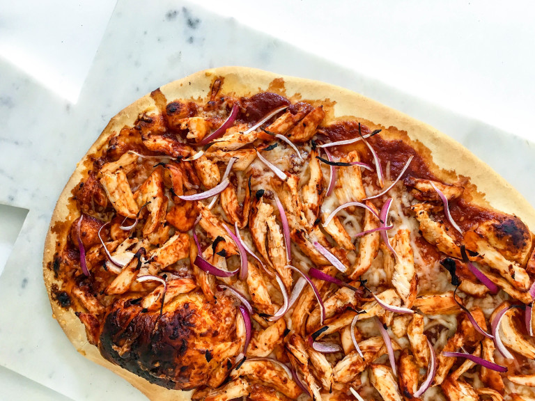 Barbecue-Chicken-Flatbread-768x576.jpg