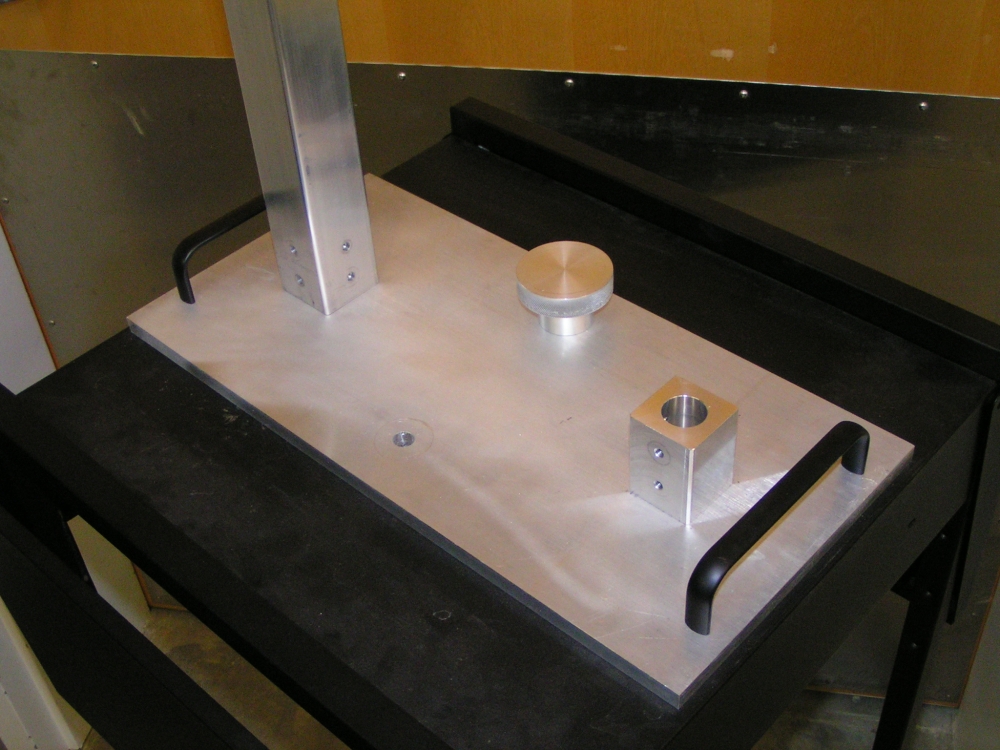 Base plate and cart 1.JPG