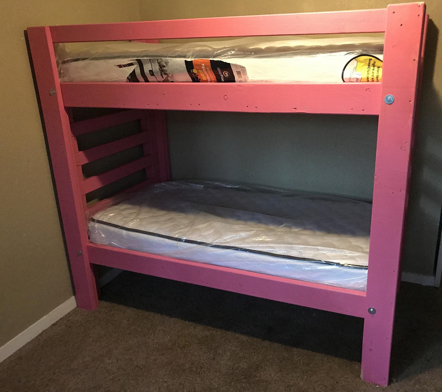 Bed - Bunk.JPG