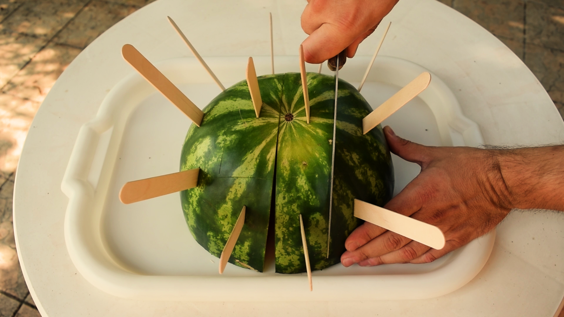 Best way to serve a watermelon_freeze17.bmp
