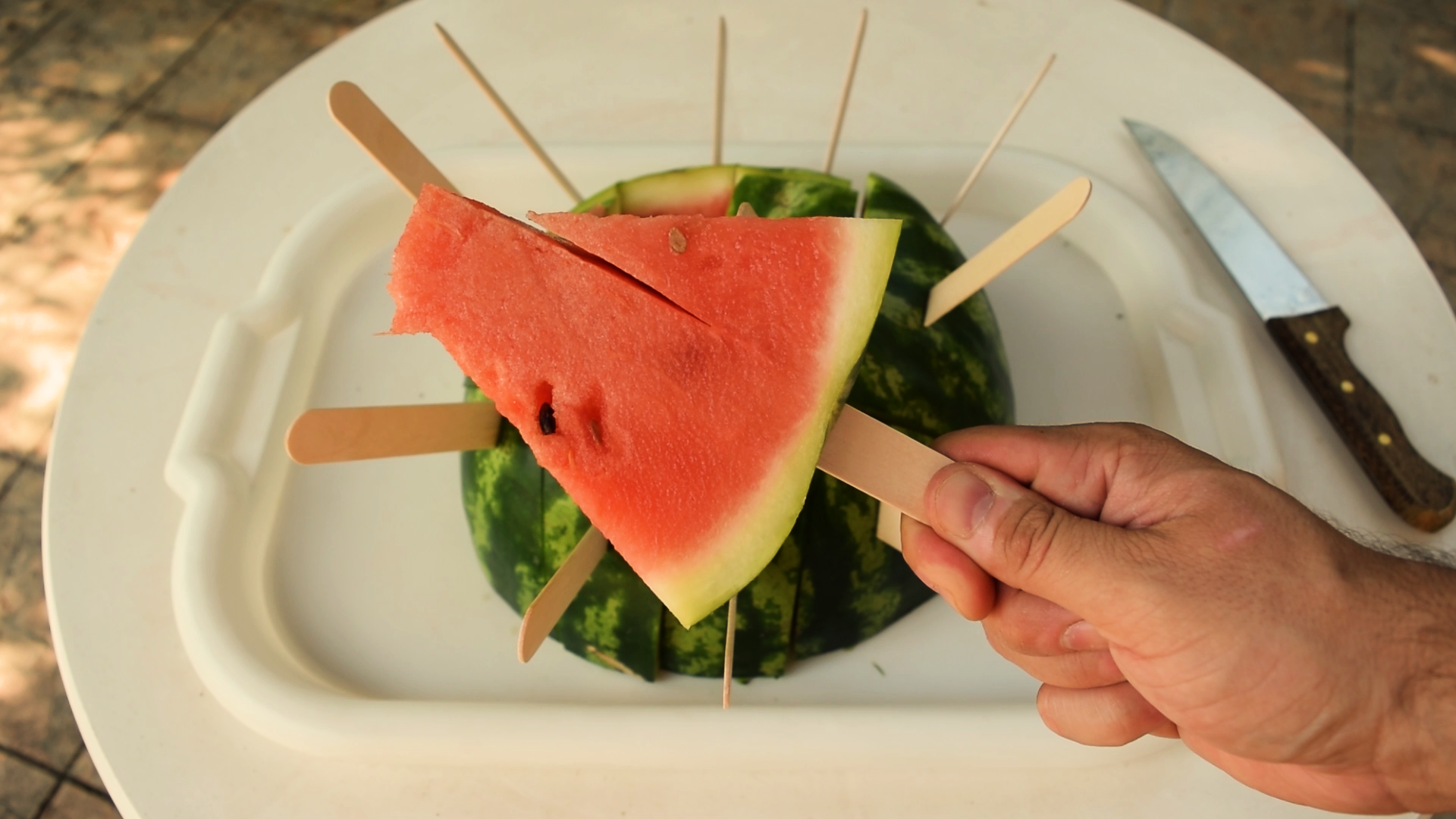 Best way to serve a watermelon_freeze22.bmp