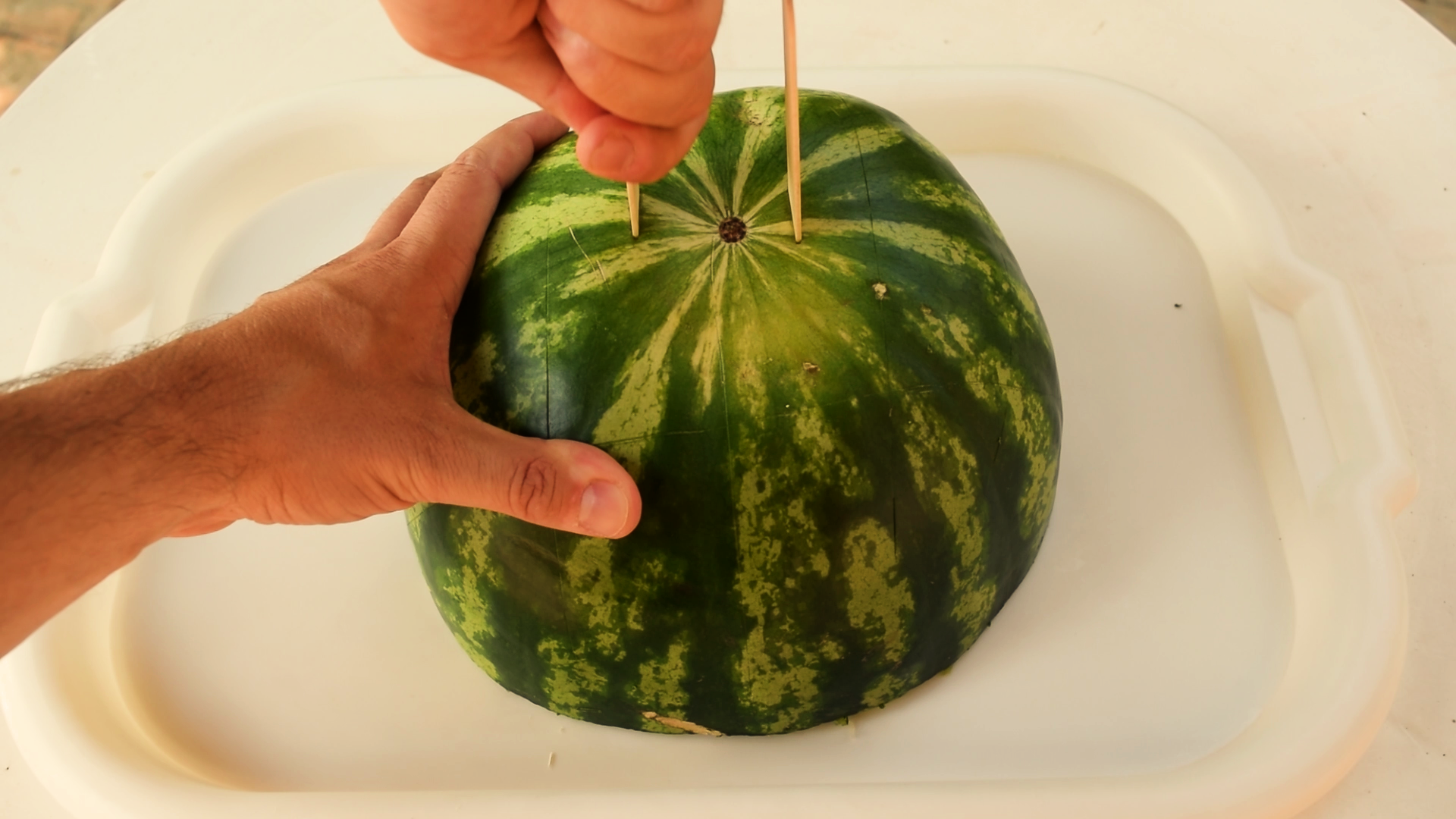 Best way to serve a watermelon_freeze4.bmp