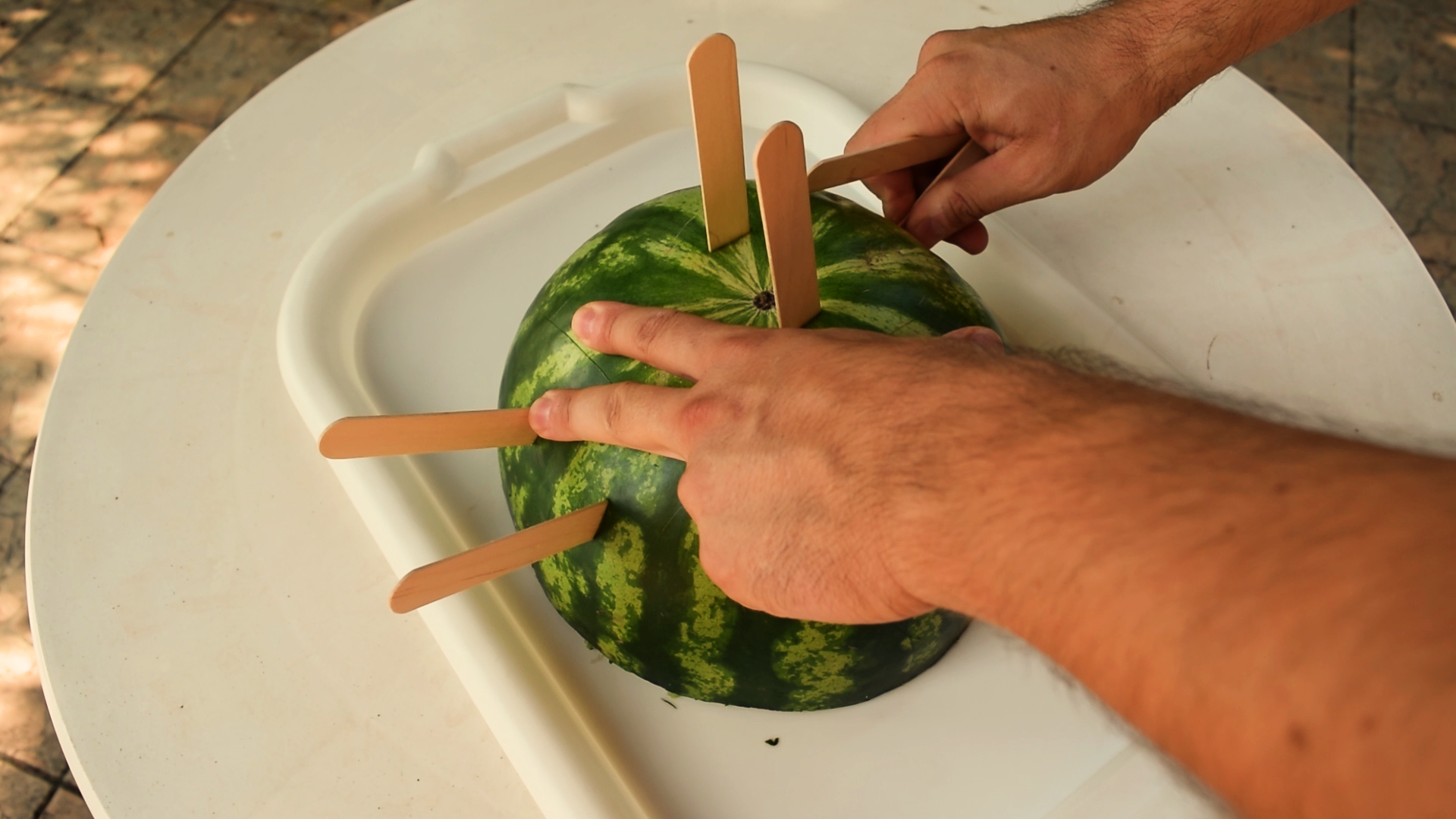 Best way to serve a watermelon_freeze8.bmp