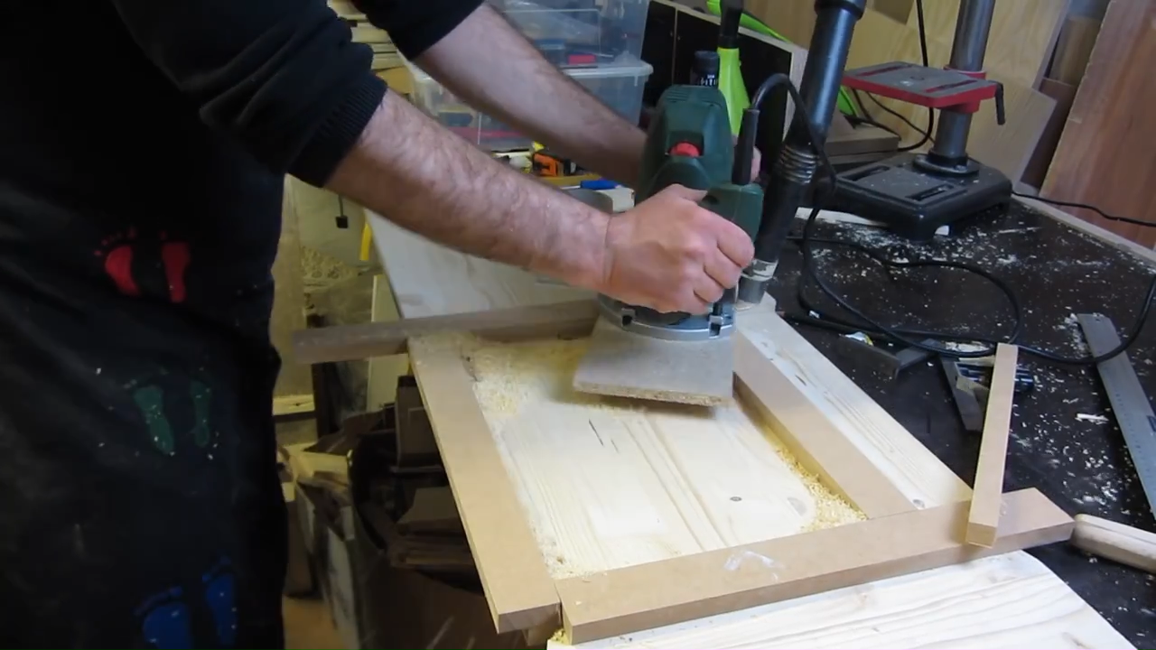 Bildschirmfoto von Butter Biscuit Box - Woodworking Europe Collaboration Build .mp4 - 5.png