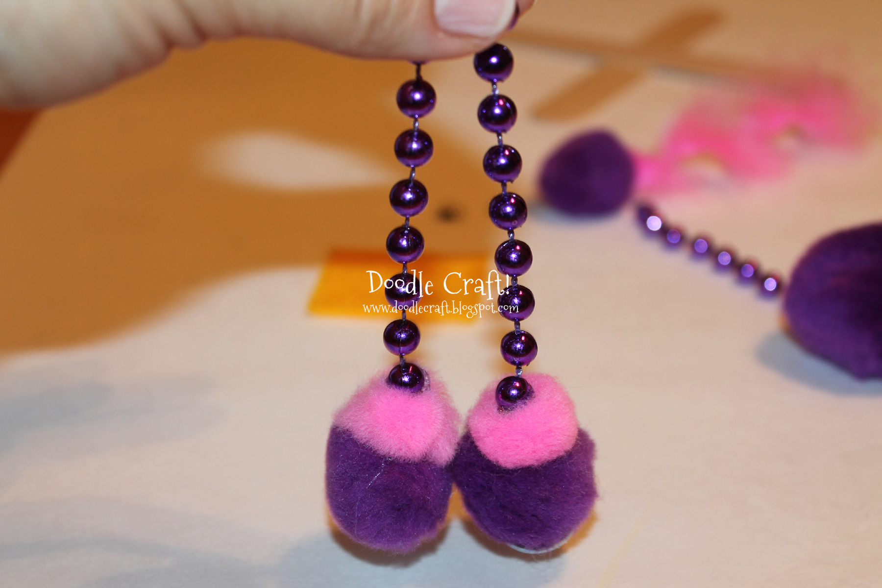 Bird puppet marionette 026.jpg