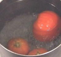 Boiling tomatoes.jpg