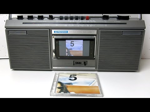 Boombox Visually Recognizes CD and Plays It from YouTube