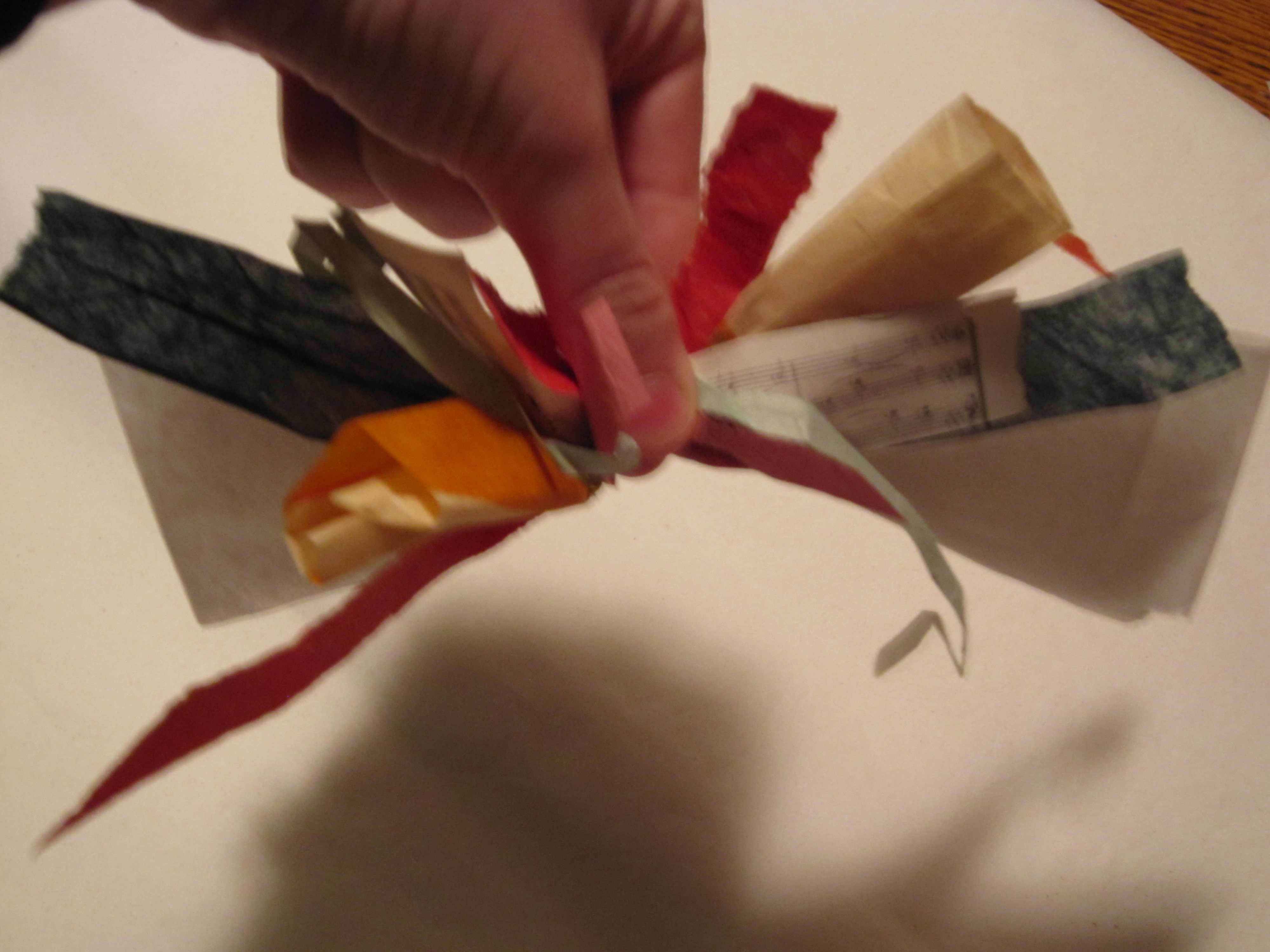 Bow Making for Giftwrap 021.jpg