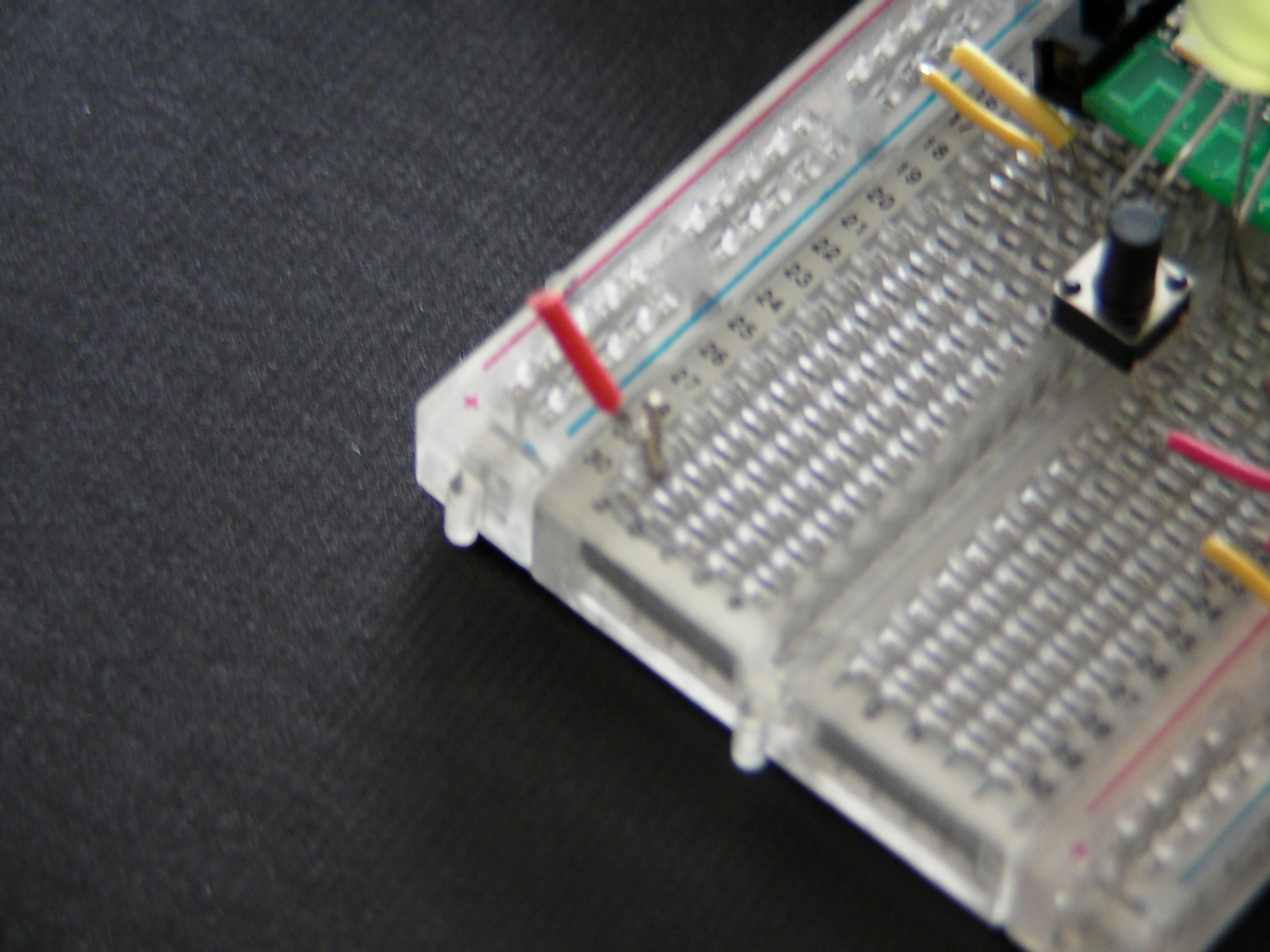 Breadboard wiring with pin.JPG