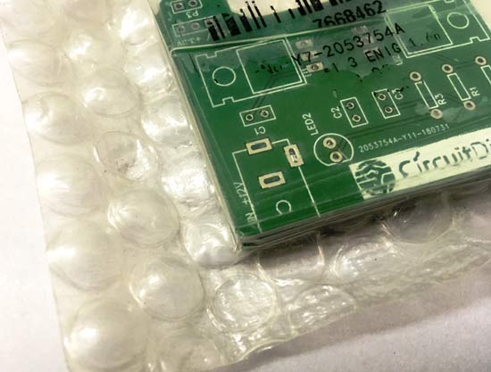 Bubbled-packing-for-PCBs-from-JLCPCB_0.jpg