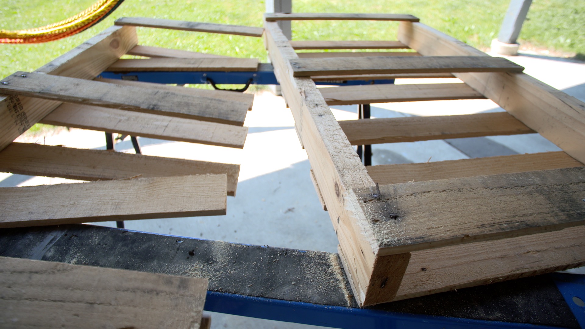 Build a Pallet Bike Rack3.jpg