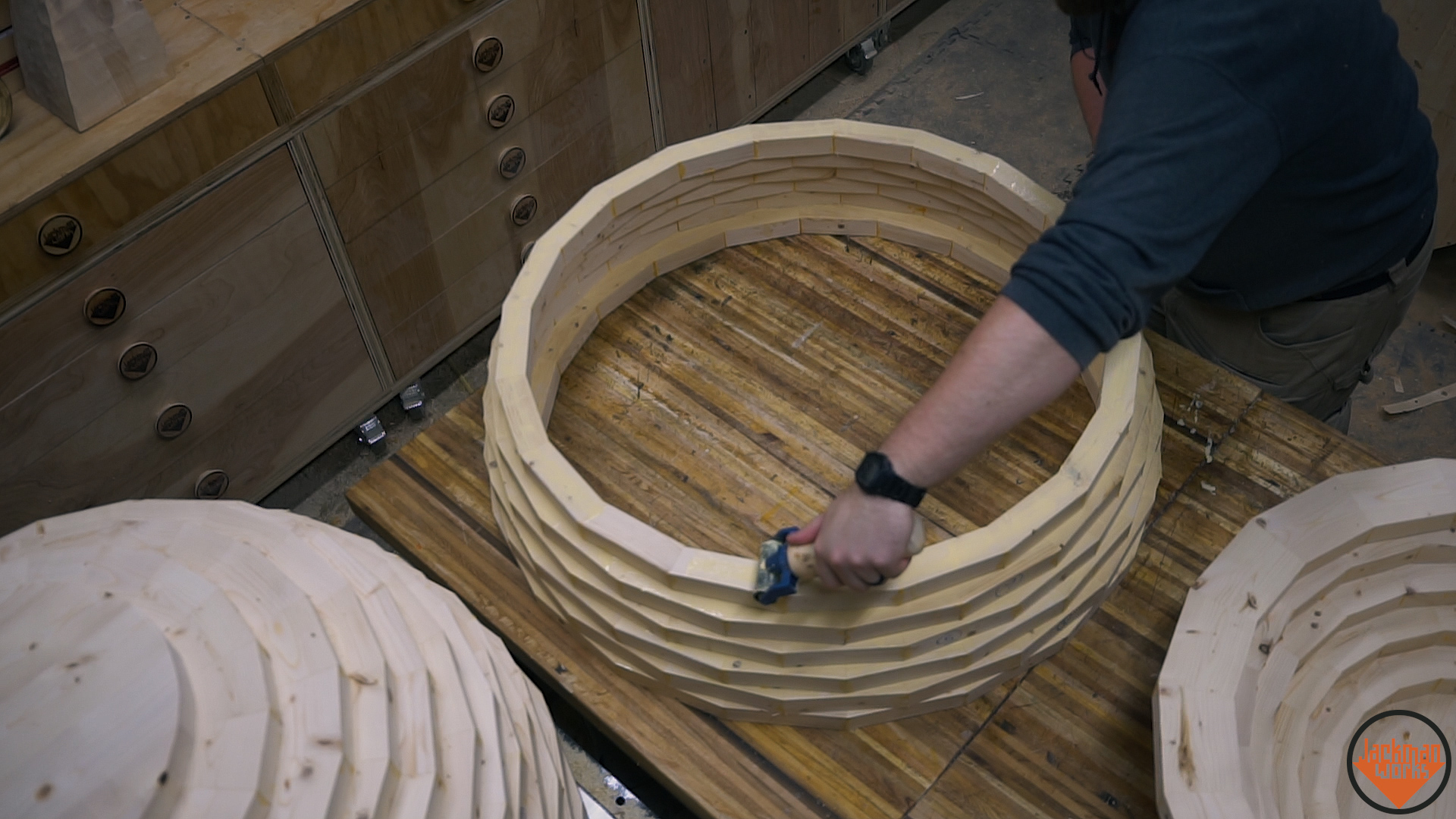 Building a giant baseball chair from 2x4s 16.jpg