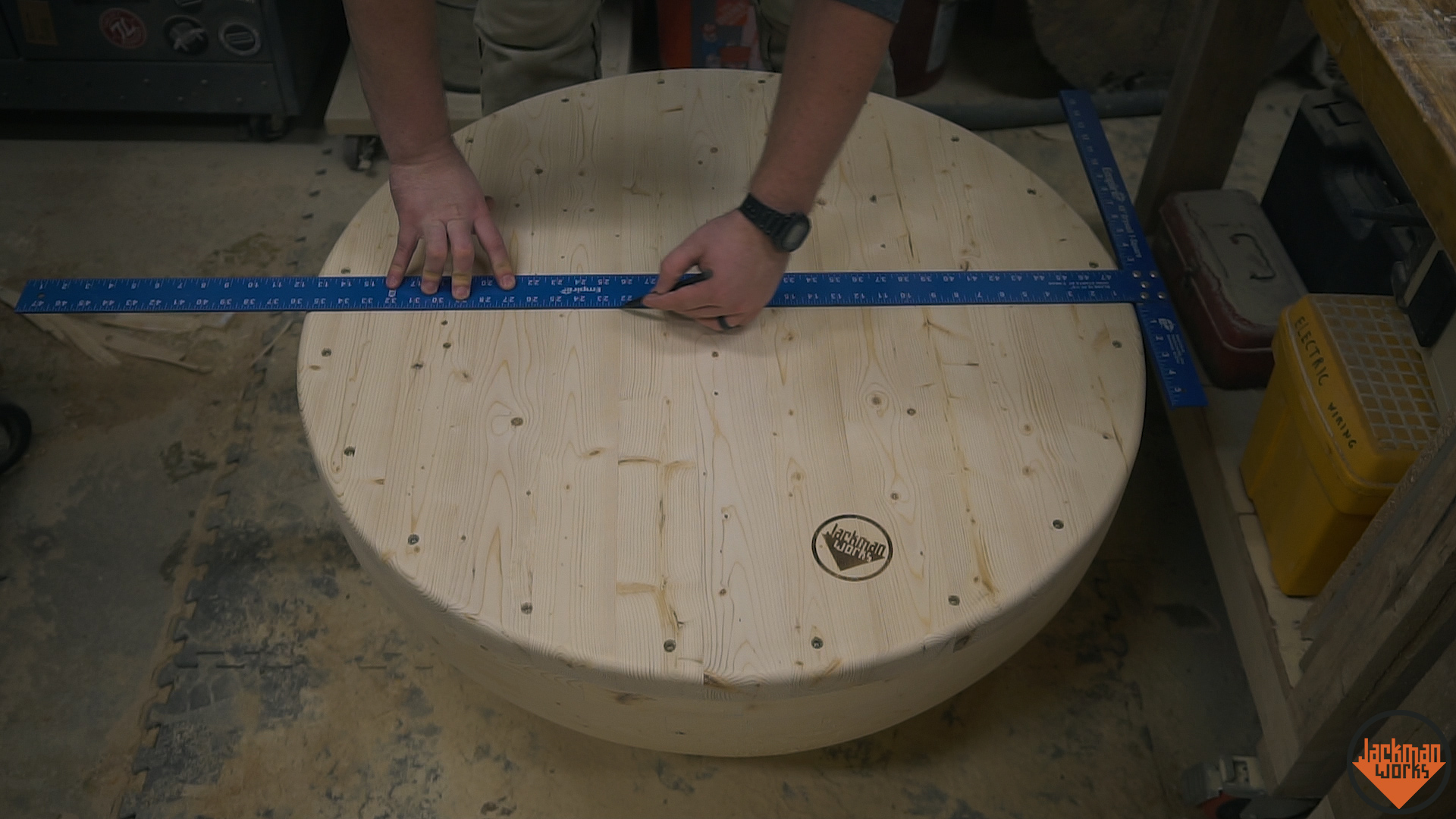 Building a giant baseball chair from 2x4s 25.jpg