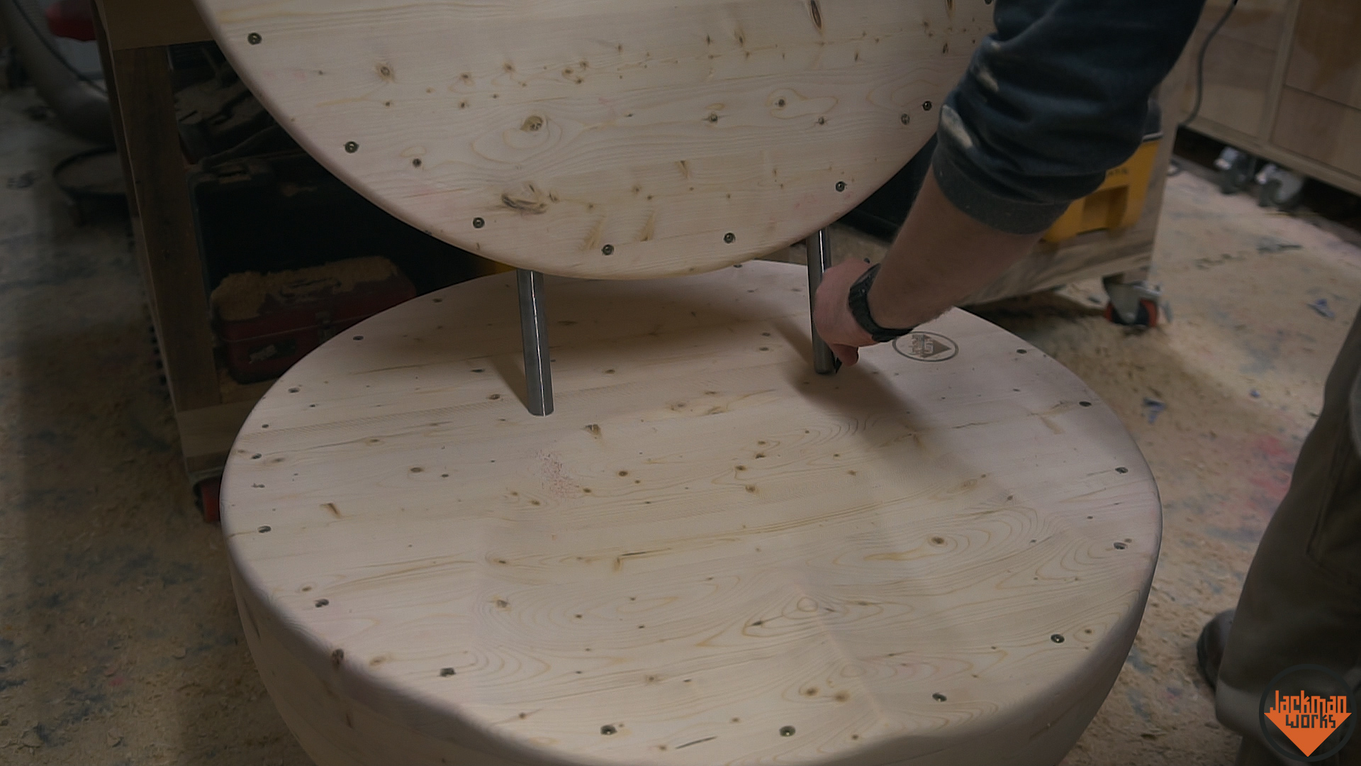 Building a giant baseball chair from 2x4s 34.jpg