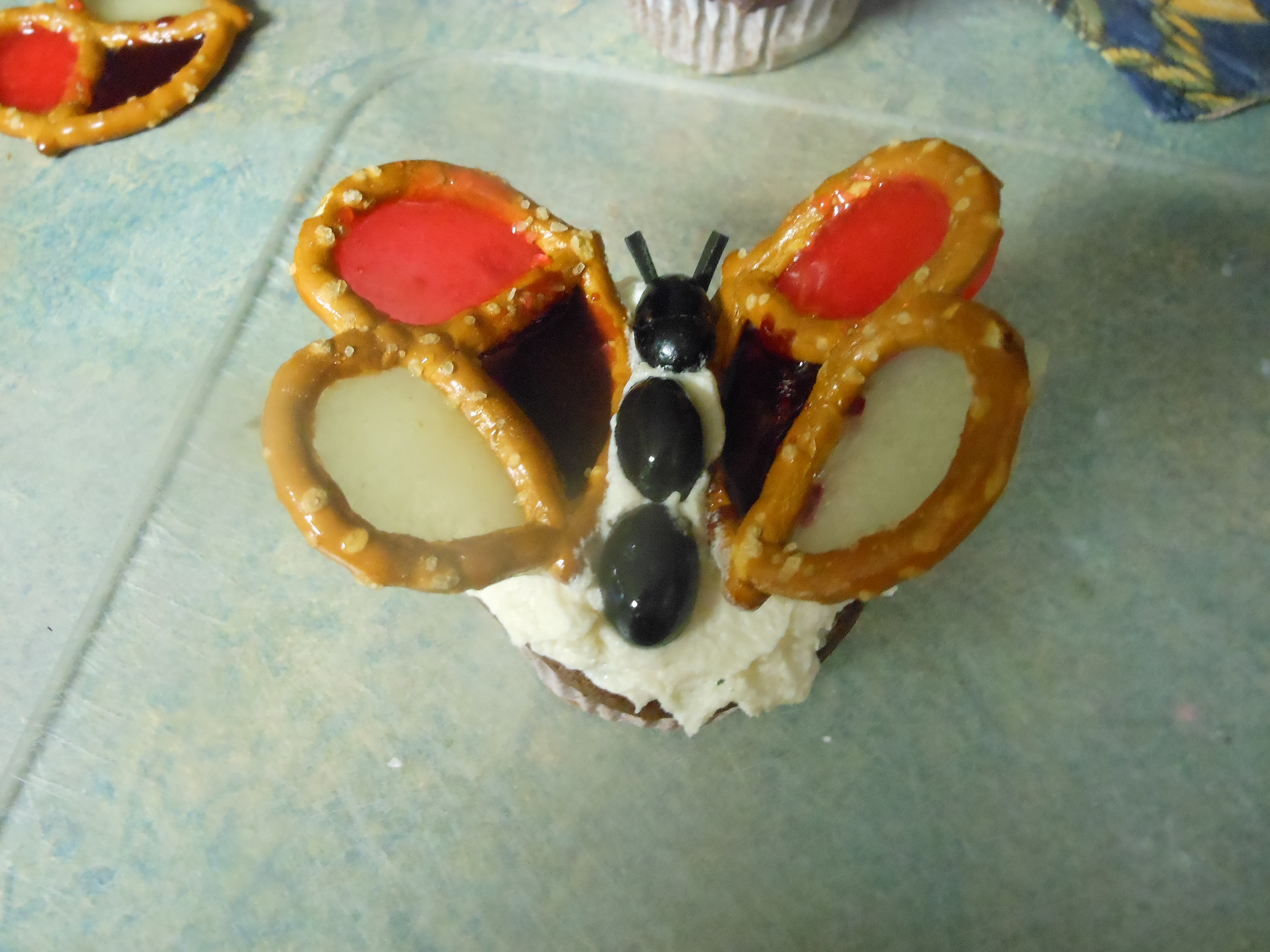 Butterfly Cupcake 3.JPG