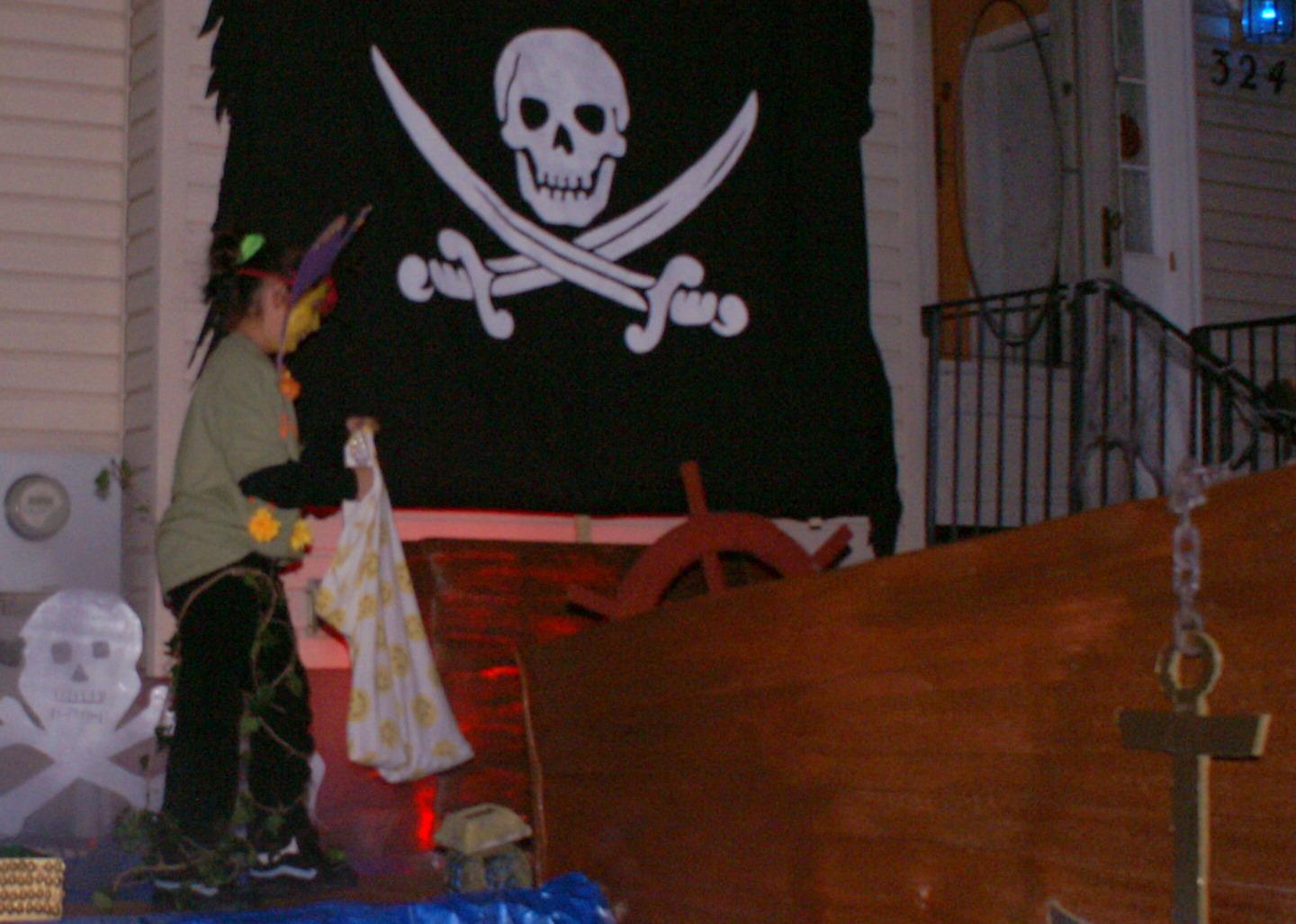 C:\Documents and Settings\bastimi\Desktop\Pirate Ship\upload\DIYHalloween-4.jpg