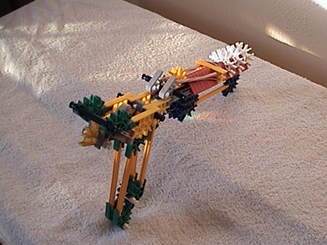 C:\MM II\Transfer\Knex gun\Angle3.jpg