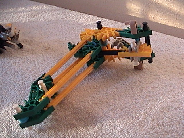 C:\MM II\Transfer\Knex gun\RearAssem2.jpg