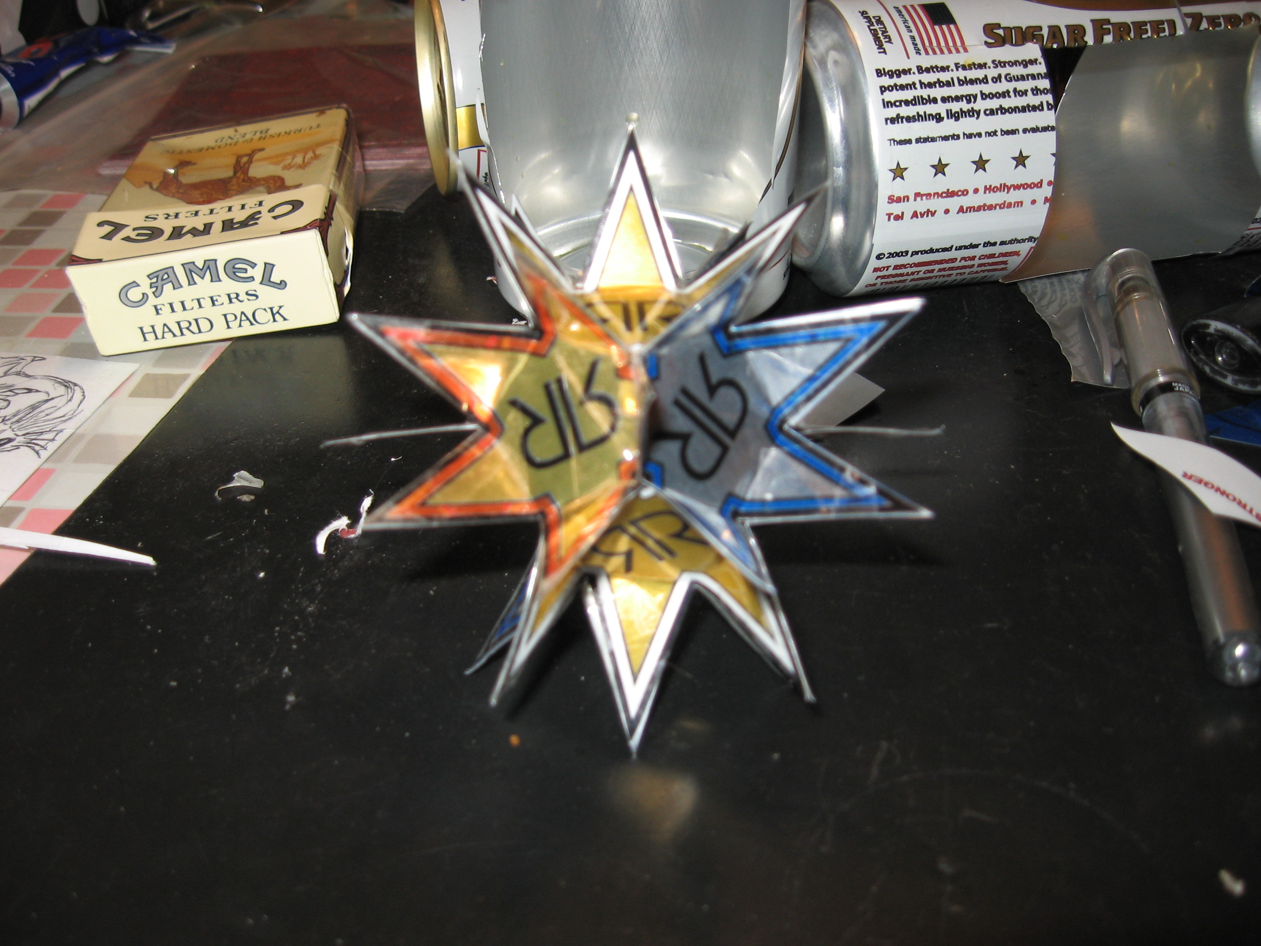 C:\Users\Pai\Pictures\2007-10-20 Energy Drink Ornament\Energy Drink Ornament 013.JPG